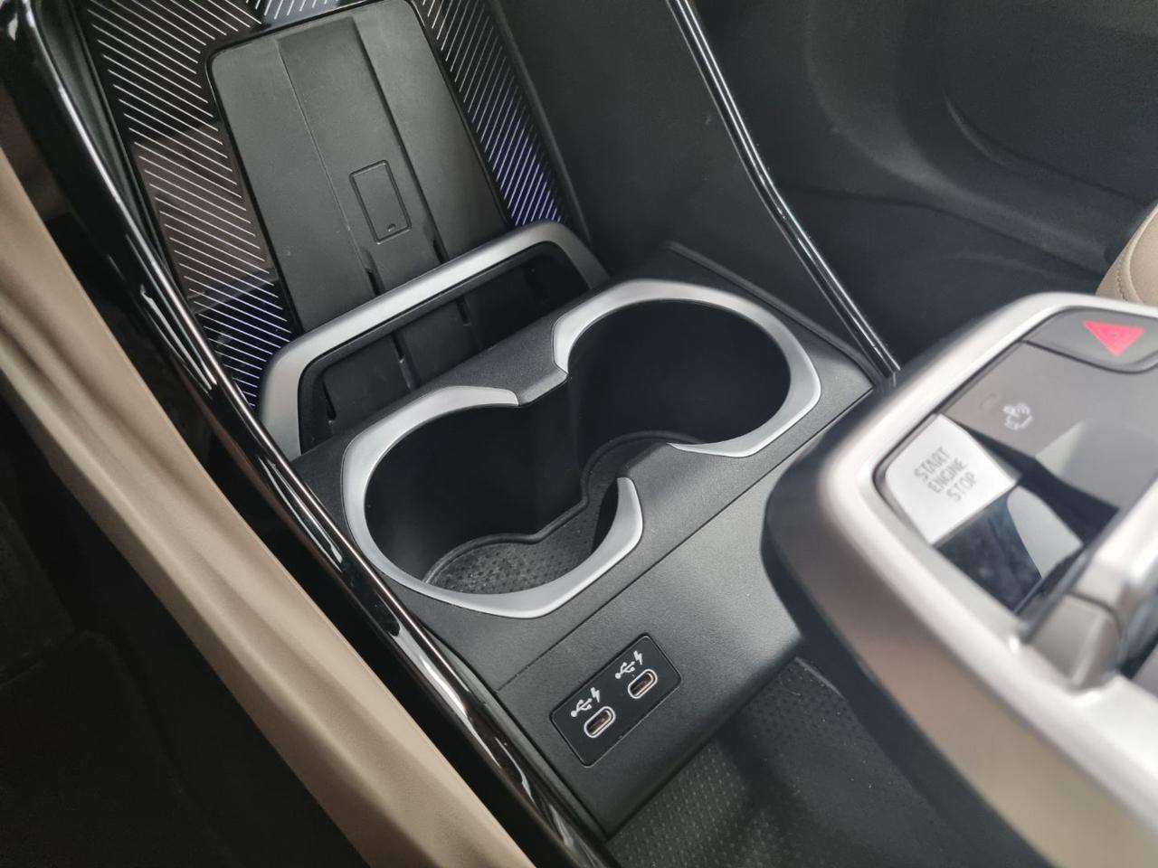 BMW X1 sDrive 18d xLine - 27