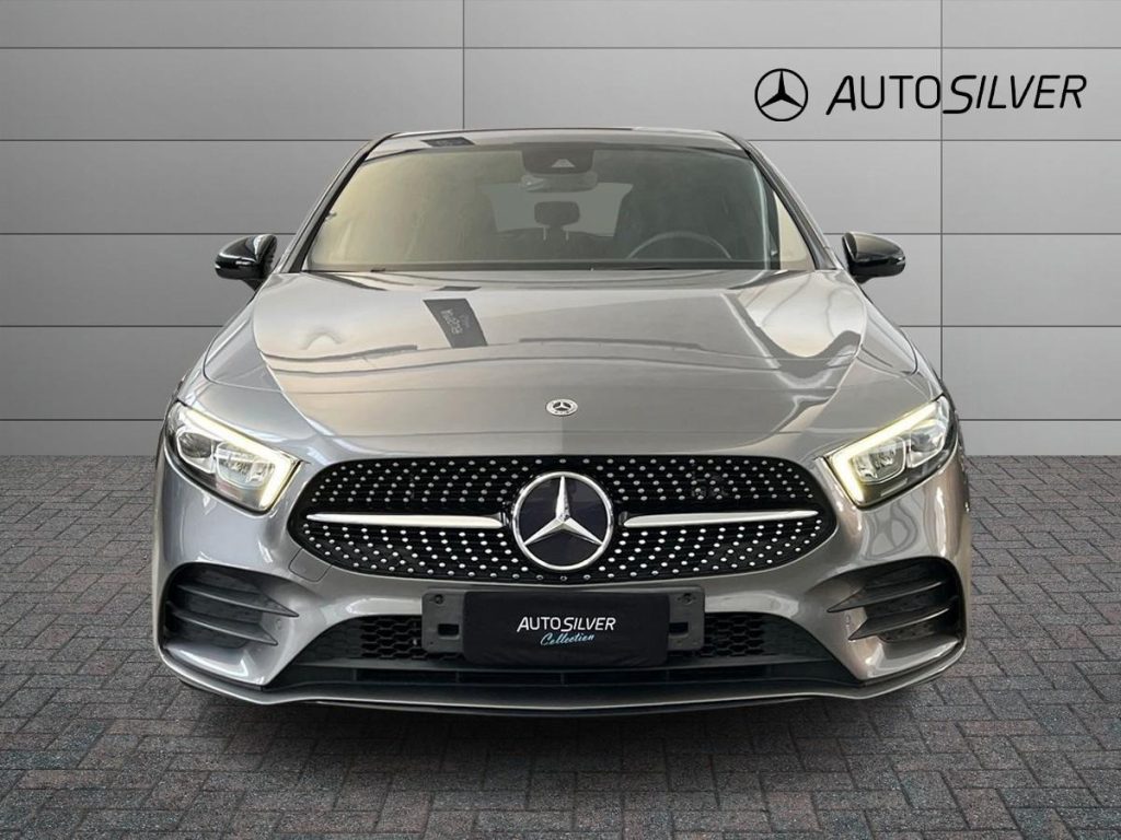 MERCEDES-BENZ A 250 e hybrid EQ Premium - 3