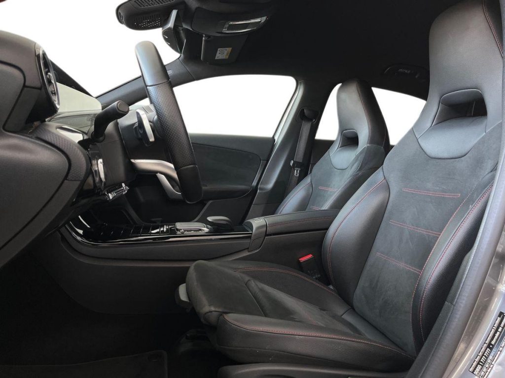 MERCEDES-BENZ A 250 e hybrid EQ Premium - 10