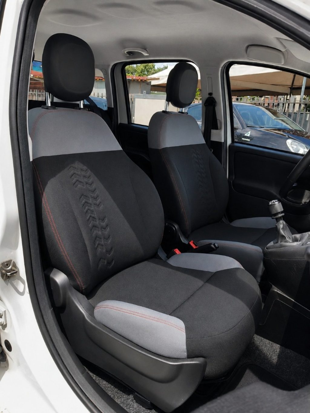 FIAT Panda Hybrid 1.0 S&S 69 Cv Neo Patentati - 11