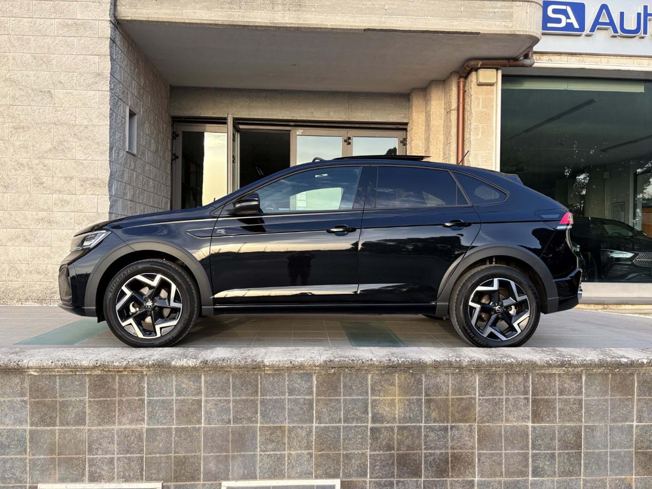 VOLKSWAGEN Taigo 1.0 TSI 115 CV R-Line TETTO APR/PAN - 8