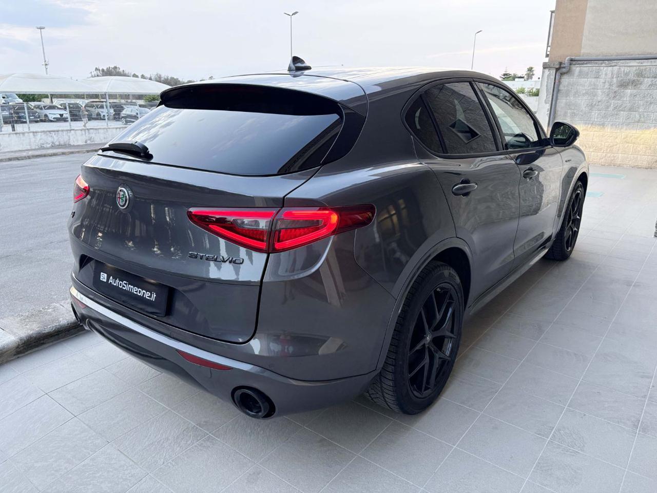 ALFA ROMEO Stelvio 2.2 Turbodiesel 210CV AT8 Q4 Veloce - 5