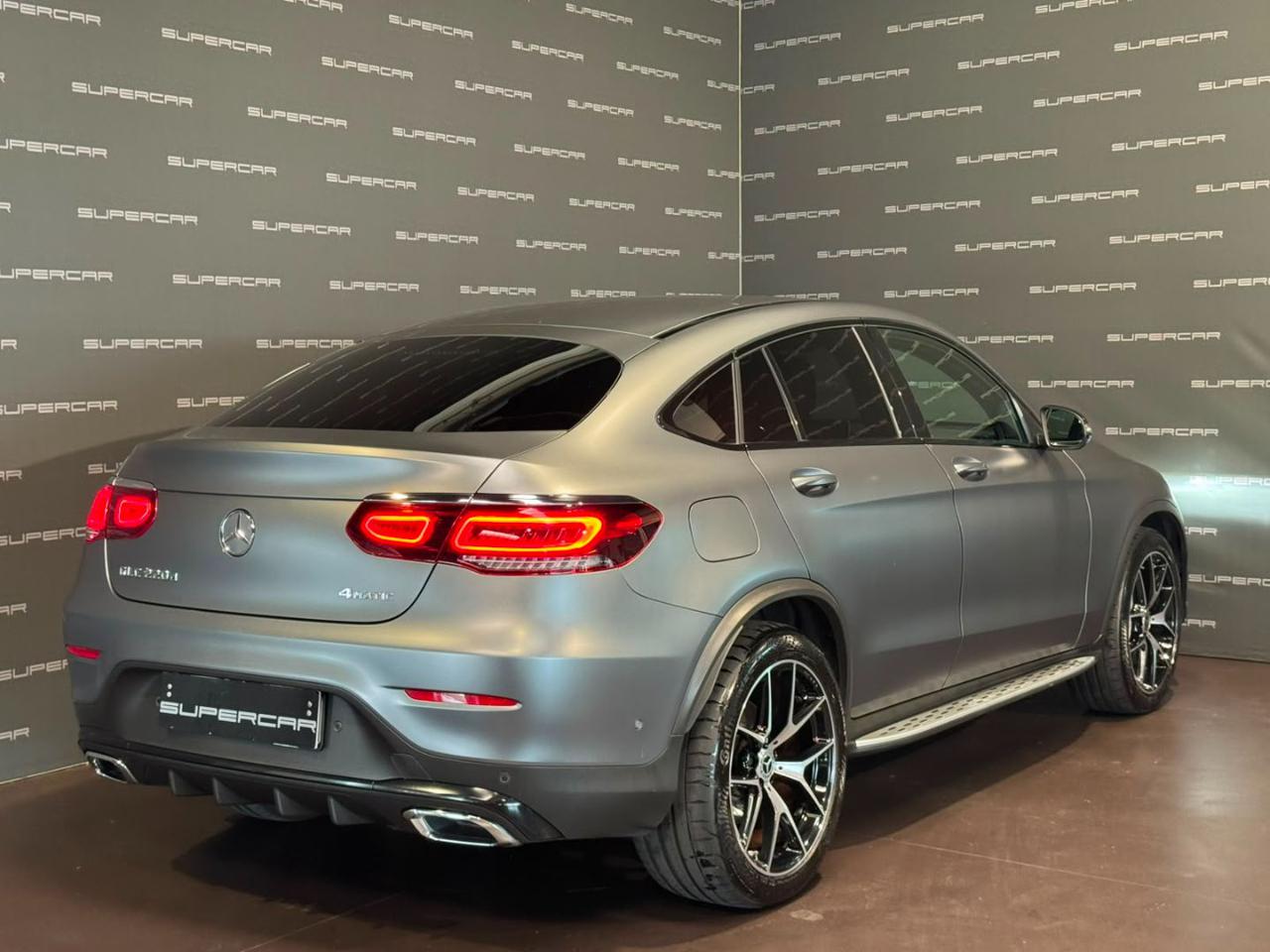 MERCEDES-BENZ GLC 220 d 4Matic Coupé Amg  Premium - 3
