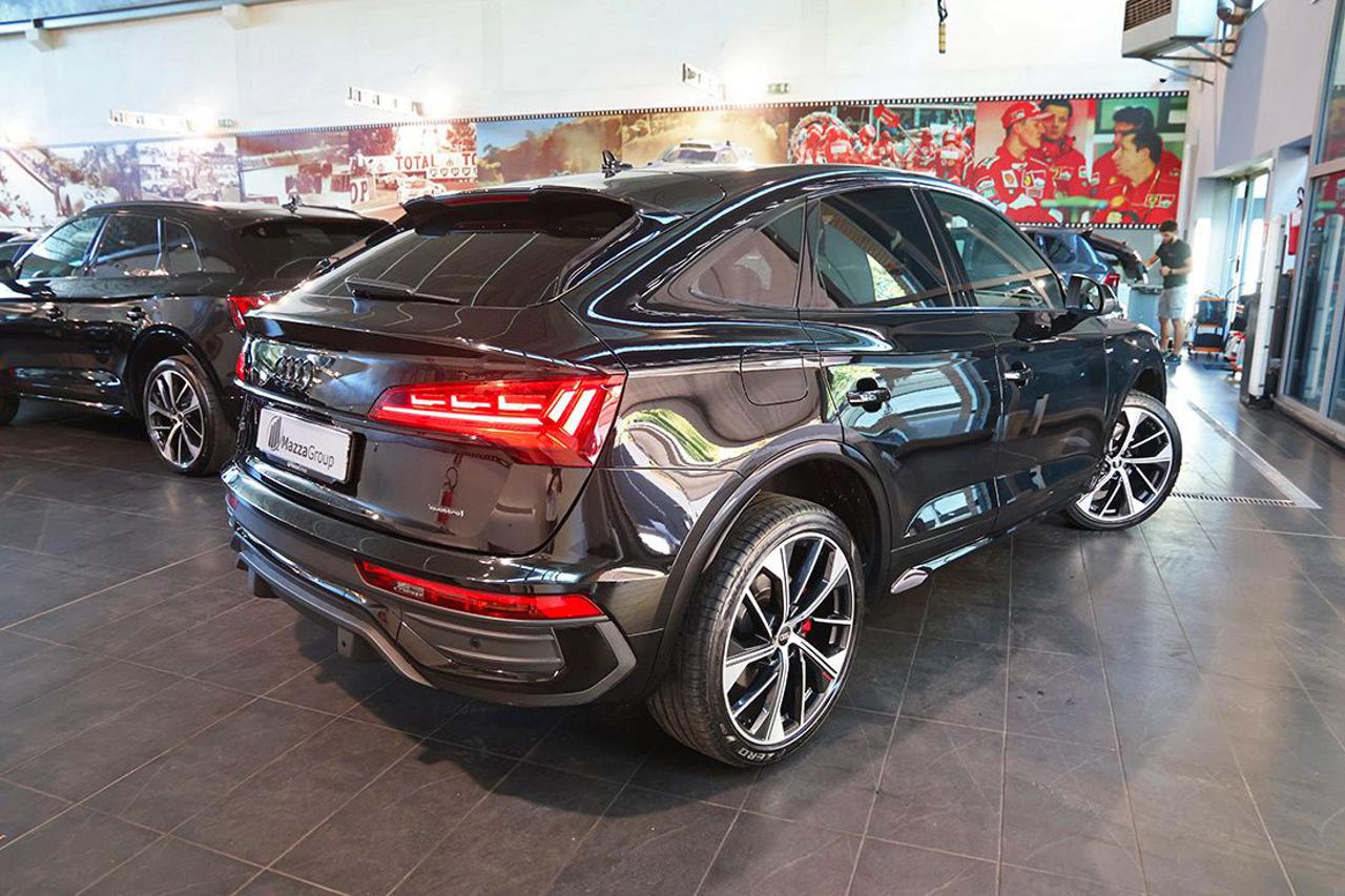 AUDI Q5 40 TDI Sportback Quattro S-Tronic Identity Black - 9