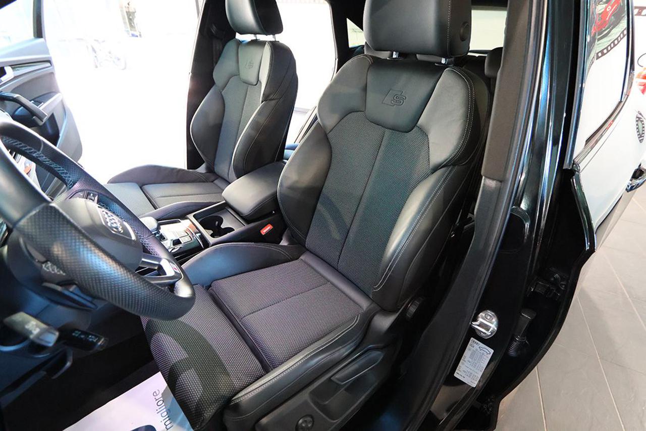 AUDI Q5 40 TDI Sportback Quattro S-Tronic Identity Black - 18