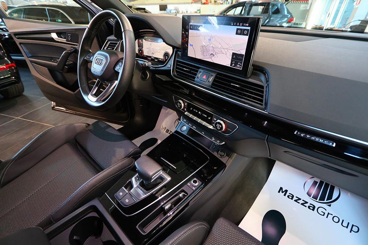 AUDI Q5 40 TDI Sportback Quattro S-Tronic Identity Black - 34
