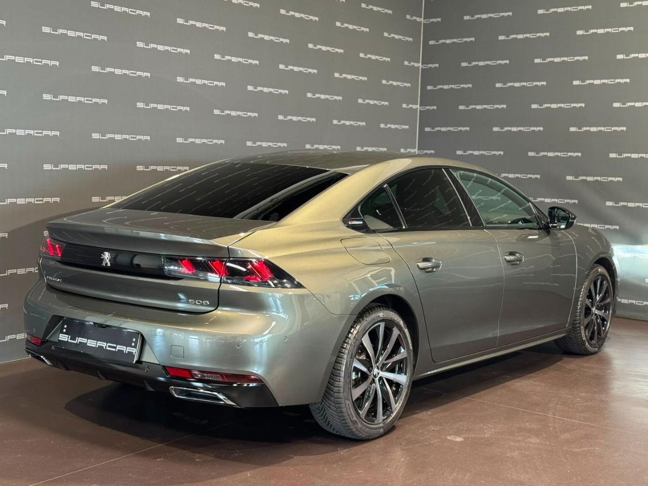 PEUGEOT 508 BlueHDi 130 Stop&Start EAT8 GT Line - 3