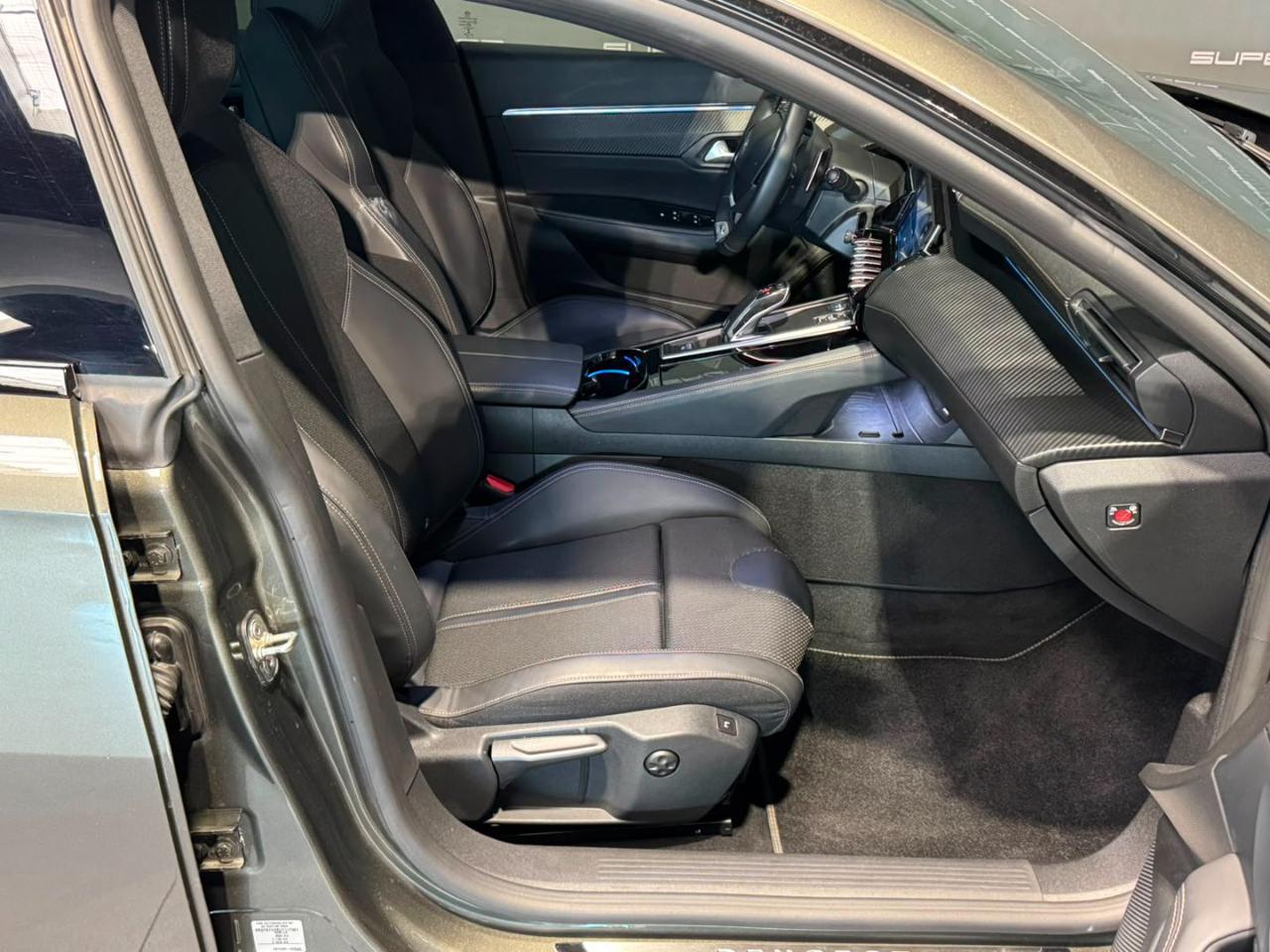 PEUGEOT 508 BlueHDi 130 Stop&Start EAT8 GT Line - 12