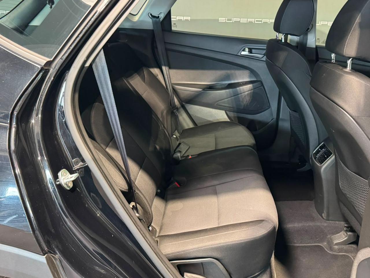 HYUNDAI Tucson 1.6 CRDi 136CV Exellence - 13