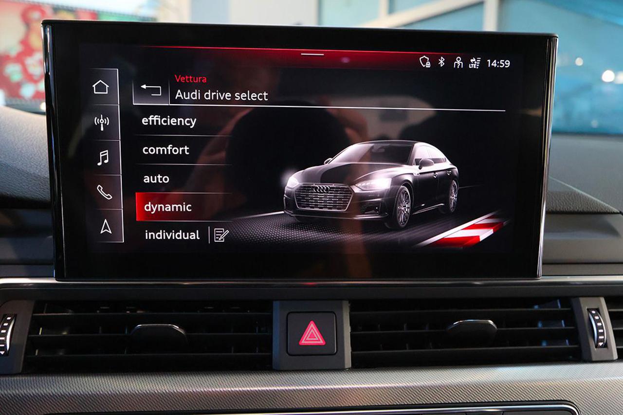 AUDI A5 40 TFSI Sportback Quattro S-Tronic S-Line - 27