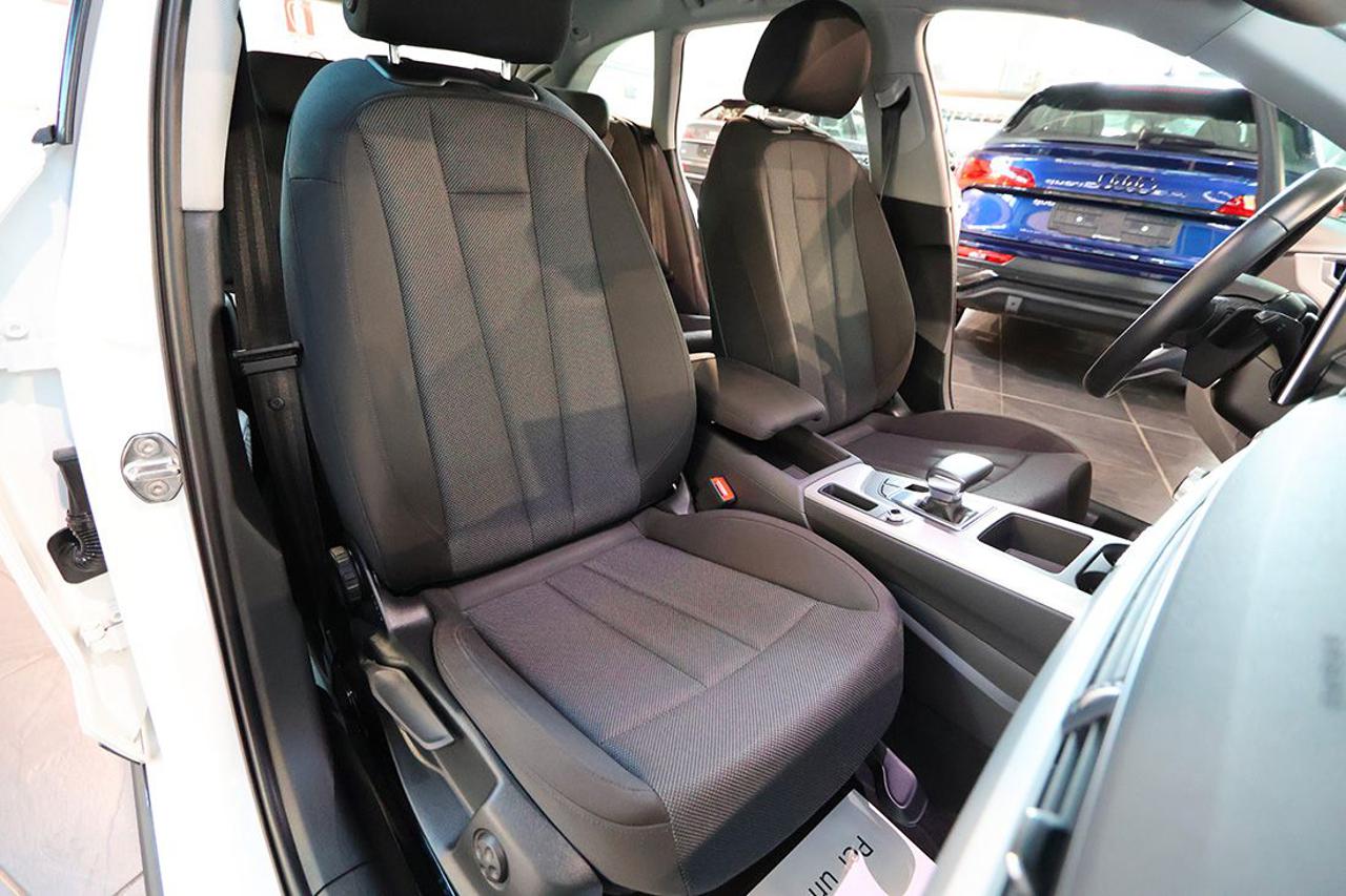 AUDI A4 allroad 40 TDI S-Tronic Business Evolution - 17