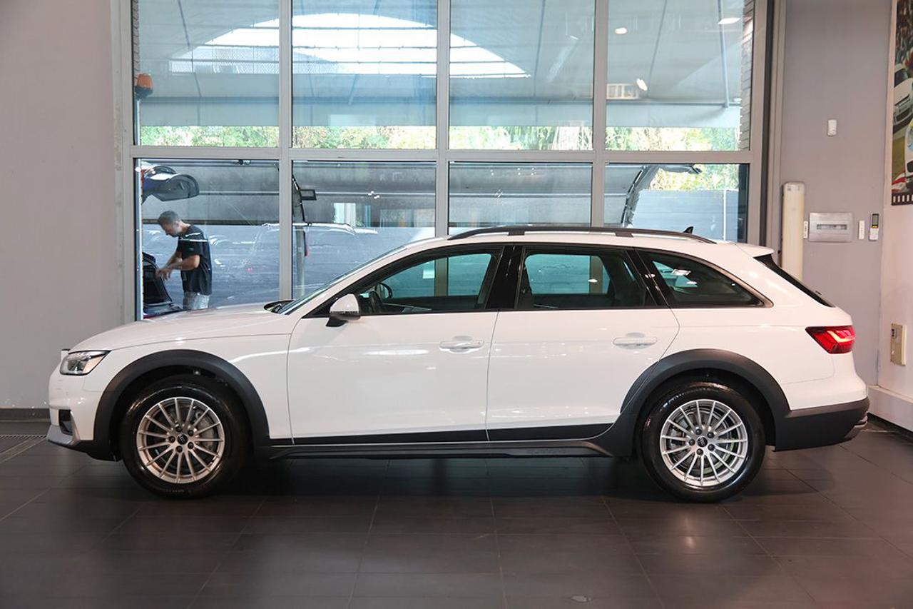 AUDI A4 allroad 40 TDI S-Tronic Business Evolution - 3