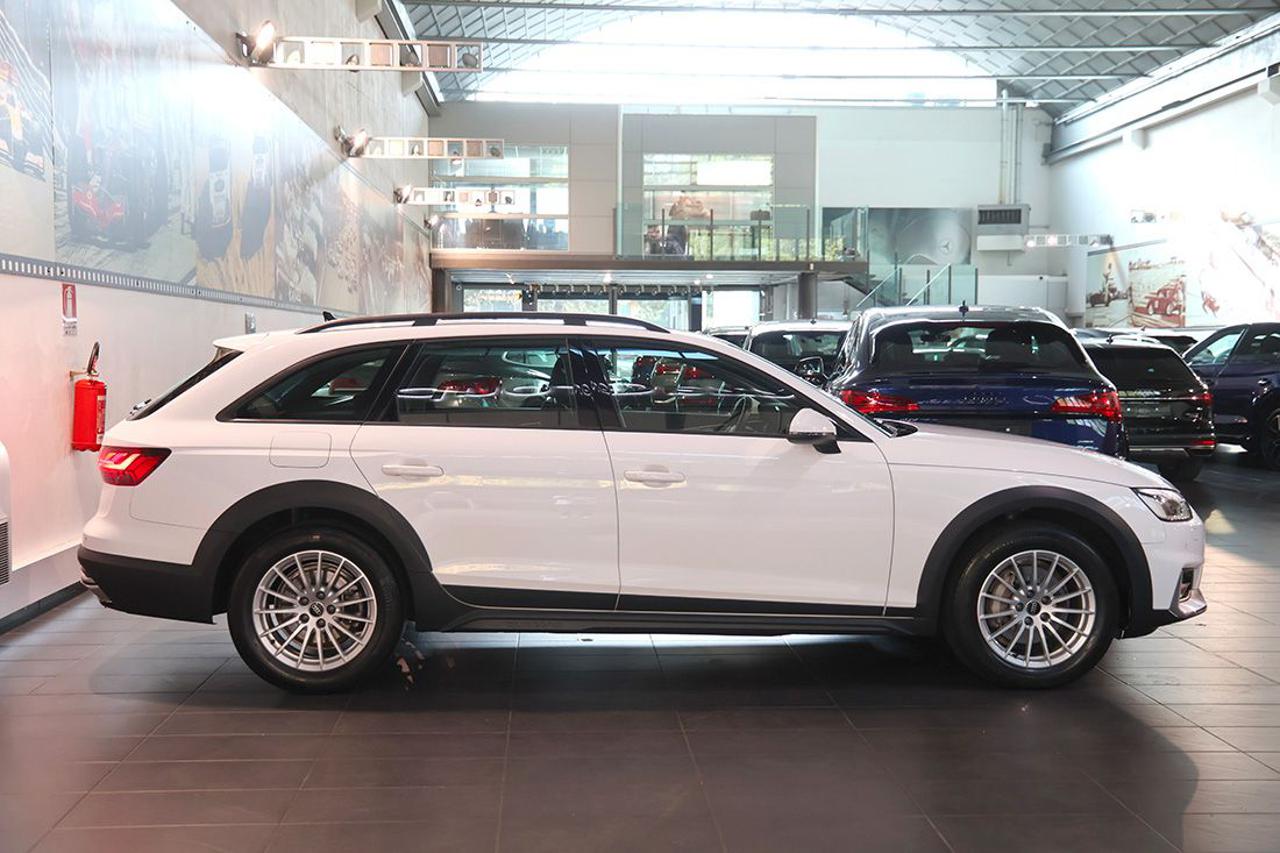 AUDI A4 allroad 40 TDI S-Tronic Business Evolution - 2