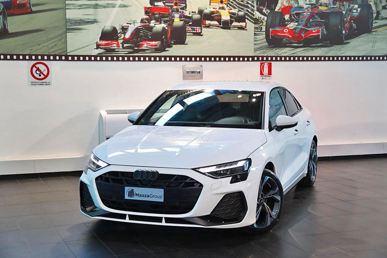 AUDI A3 35 TDI Sedan S-Tronic S-Line - 5