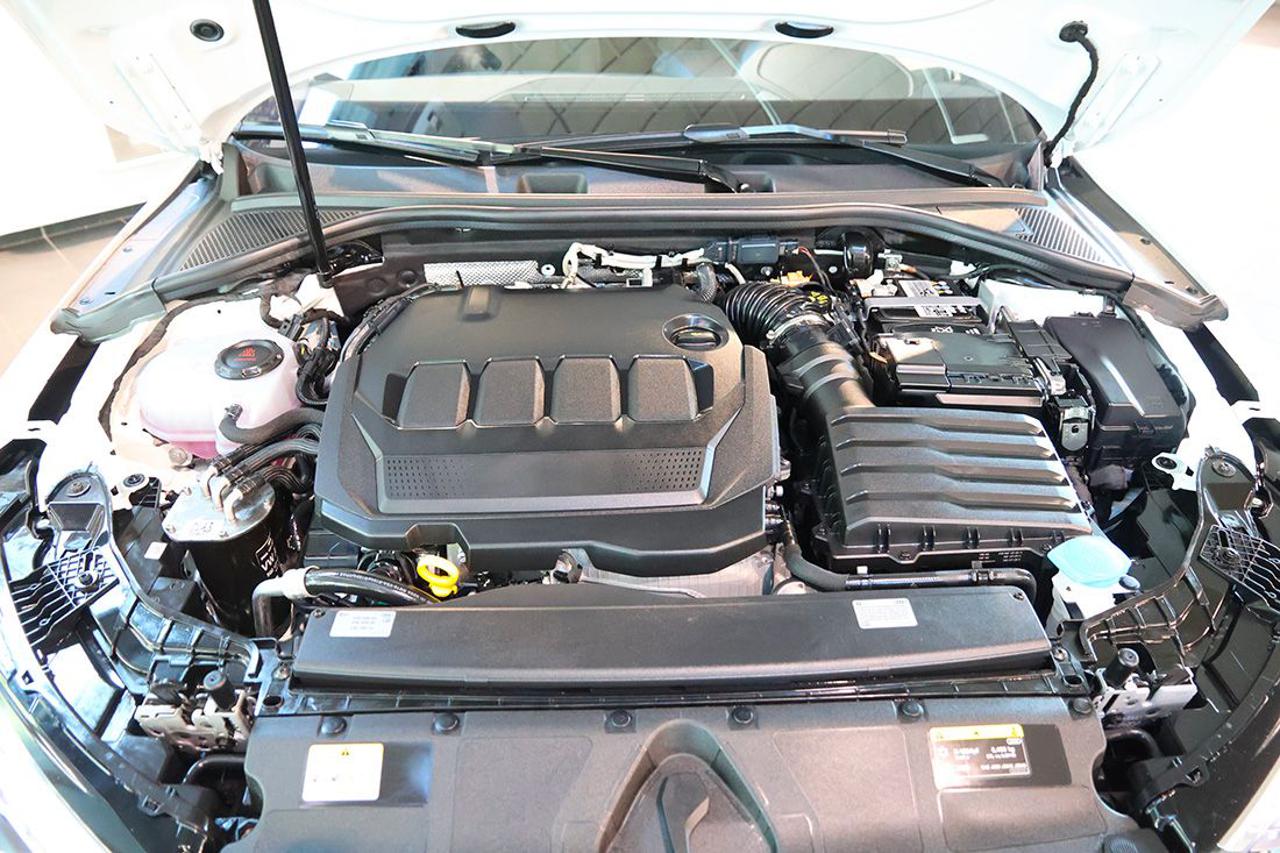 AUDI A3 35 TDI Sedan S-Tronic S-Line - 11