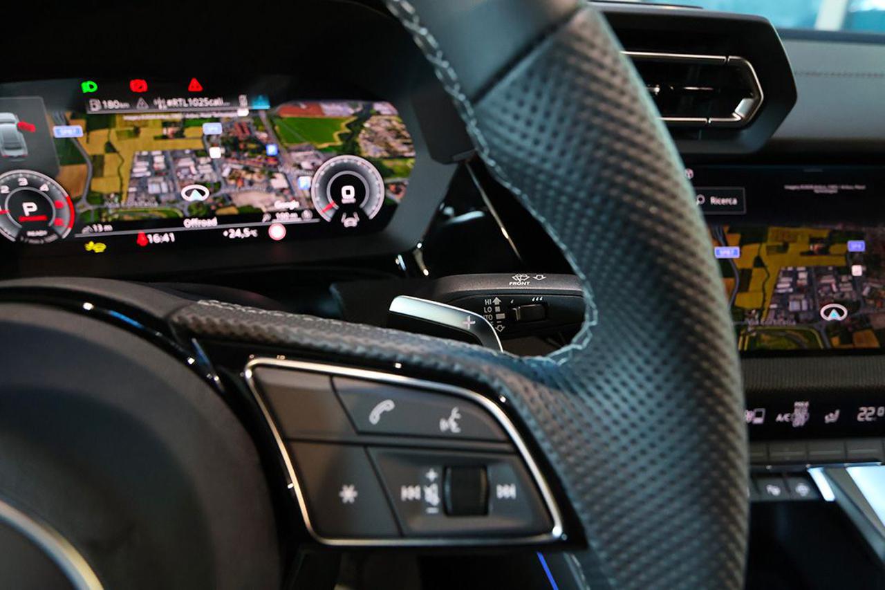 AUDI A3 35 TDI Sedan S-Tronic S-Line - 21