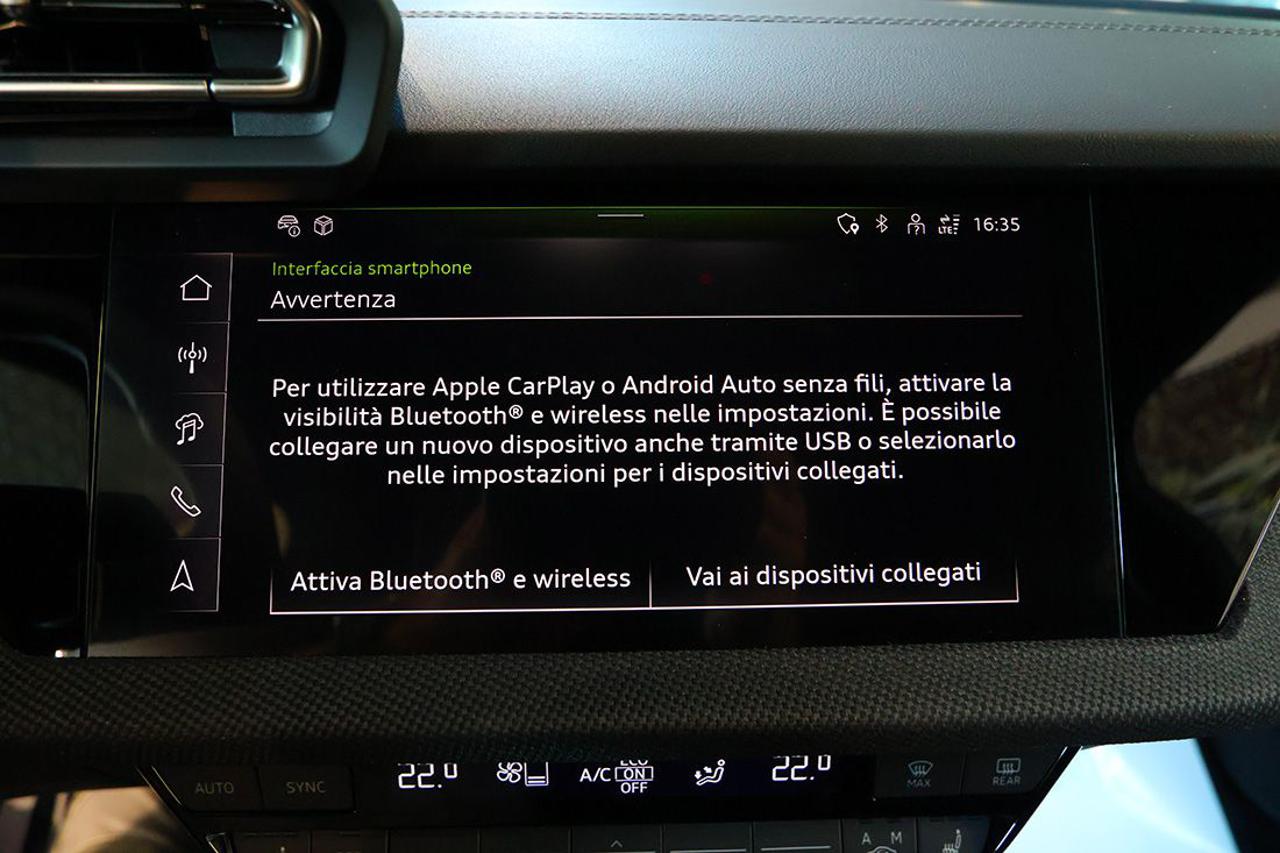 AUDI A3 35 TDI Sedan S-Tronic S-Line - 25