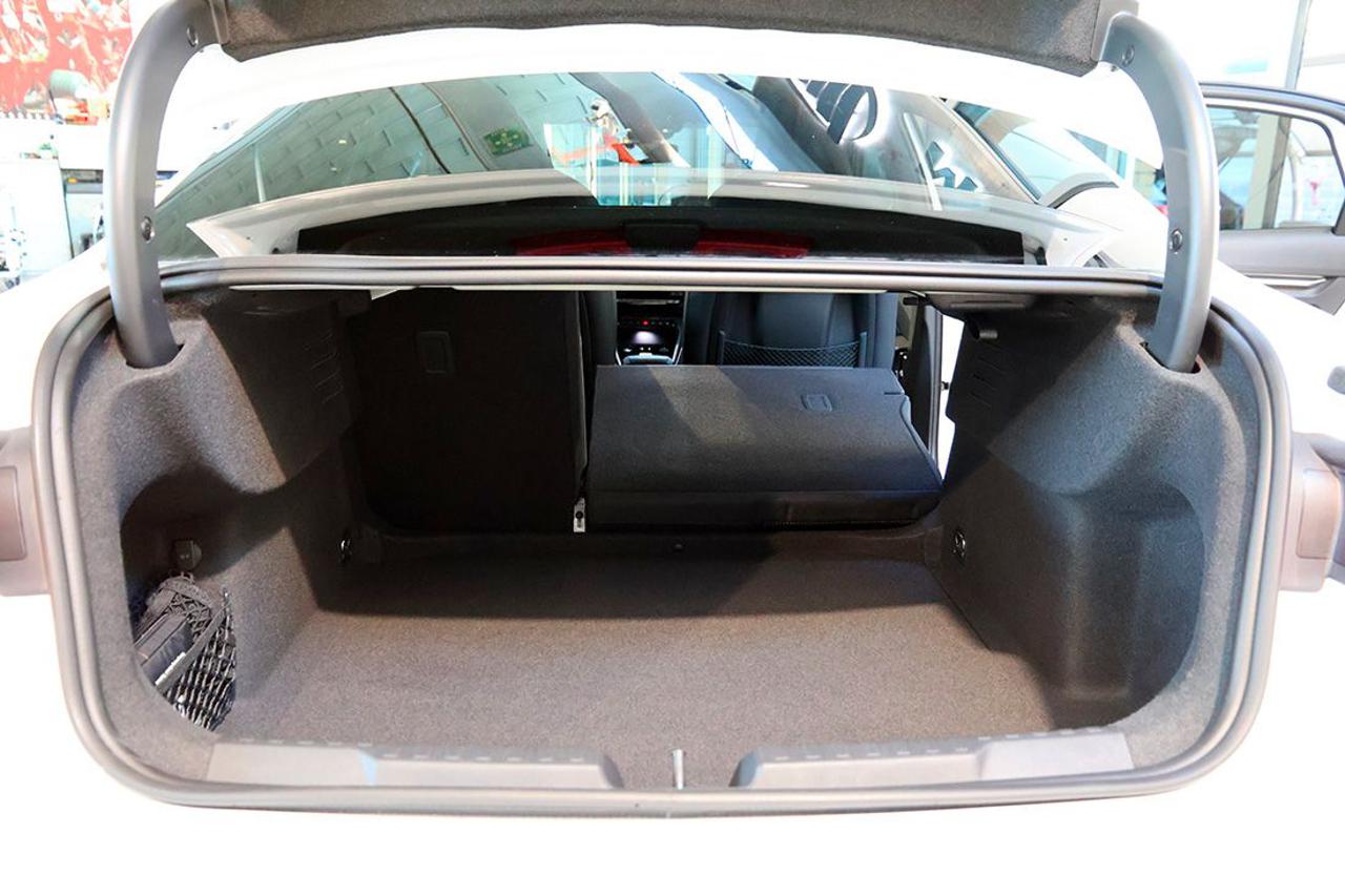 AUDI A3 35 TDI Sedan S-Tronic S-Line - 12