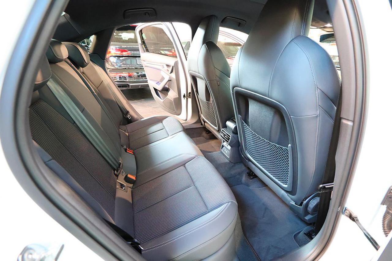 AUDI A3 35 TDI Sedan S-Tronic S-Line - 18