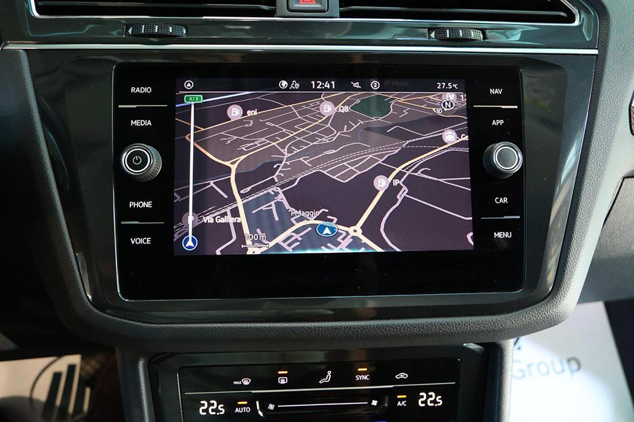 VOLKSWAGEN Tiguan 2.0 TDI 150cv SCR DSG Elegance - 23