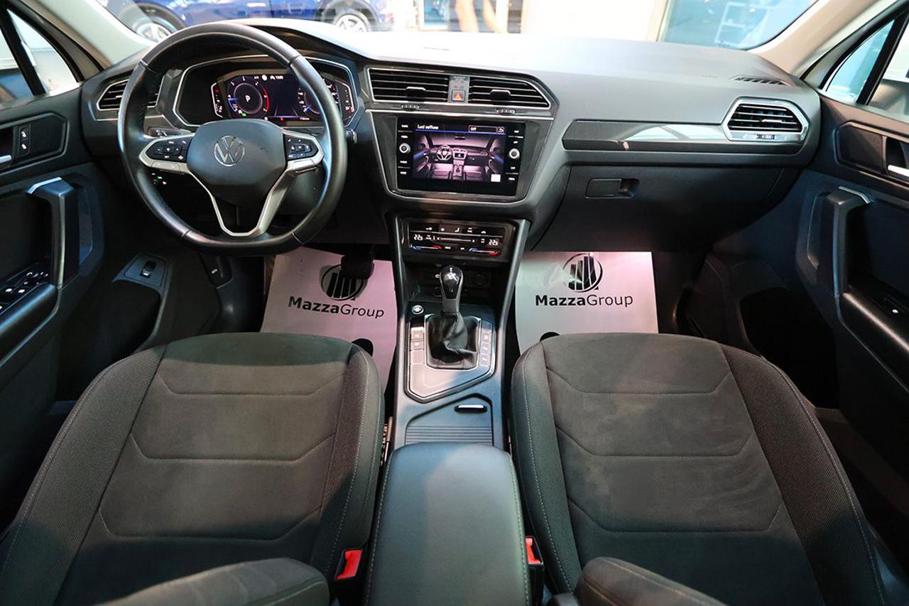 VOLKSWAGEN Tiguan 2.0 TDI 150cv SCR DSG Elegance - 34