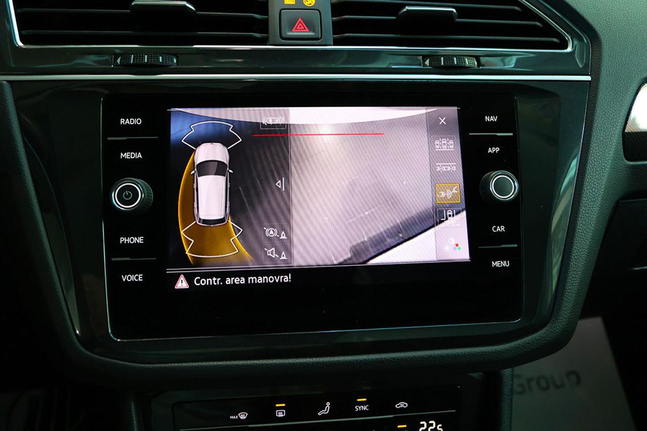 VOLKSWAGEN Tiguan 2.0 TDI 150cv SCR DSG Elegance - 26