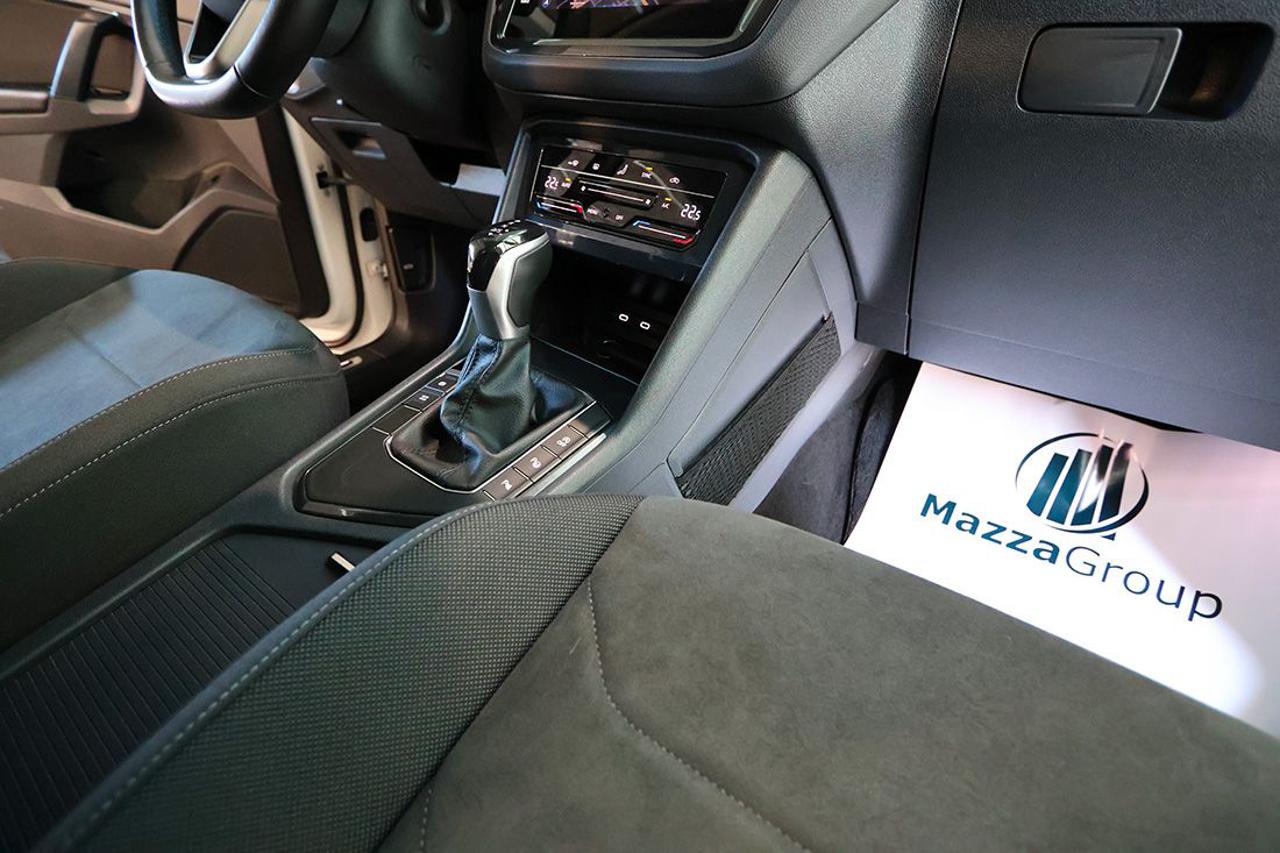 VOLKSWAGEN Tiguan 2.0 TDI 150cv SCR DSG Elegance - 36