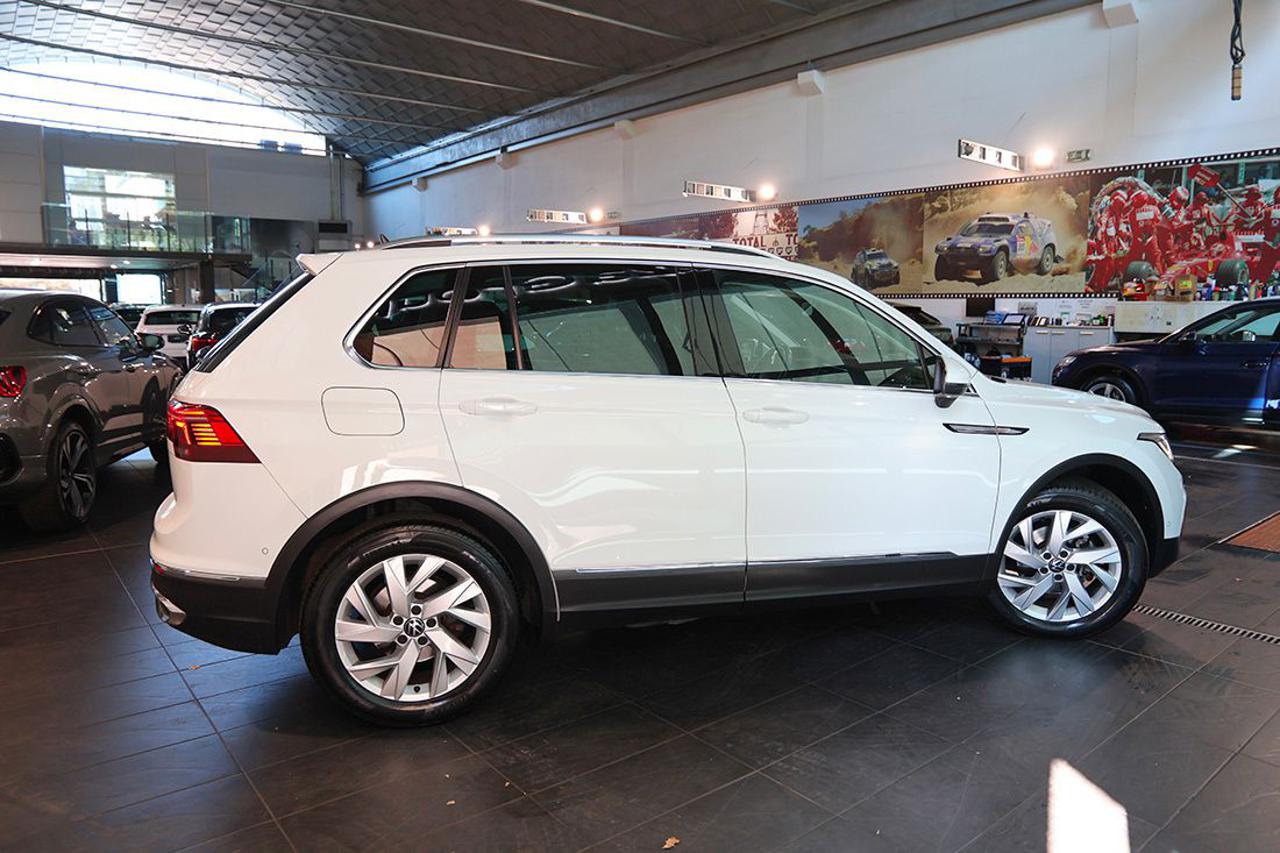 VOLKSWAGEN Tiguan 2.0 TDI 150cv SCR DSG Elegance - 10
