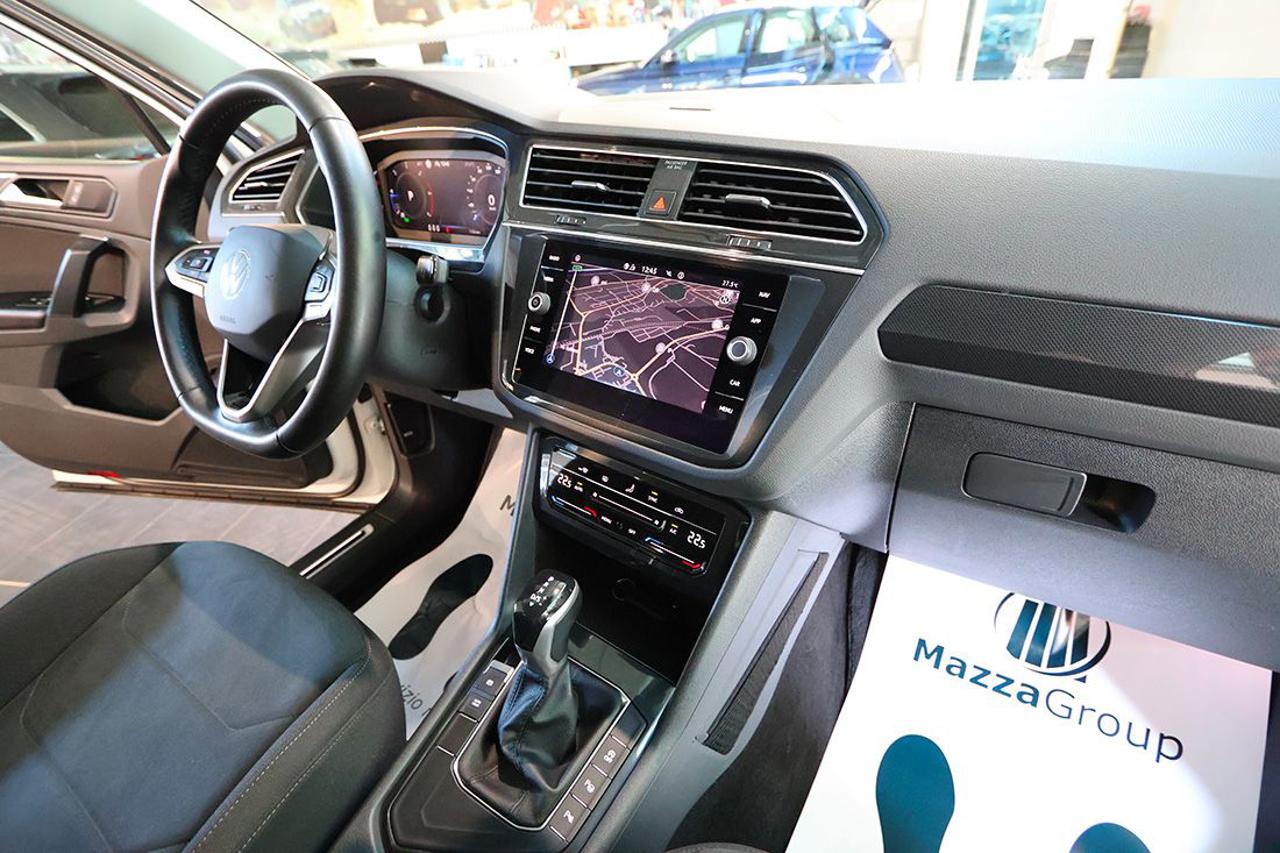 VOLKSWAGEN Tiguan 2.0 TDI 150cv SCR DSG Elegance - 37