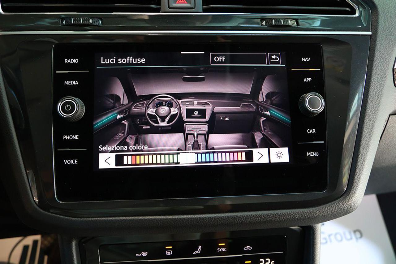 VOLKSWAGEN Tiguan 2.0 TDI 150cv SCR DSG Elegance - 31