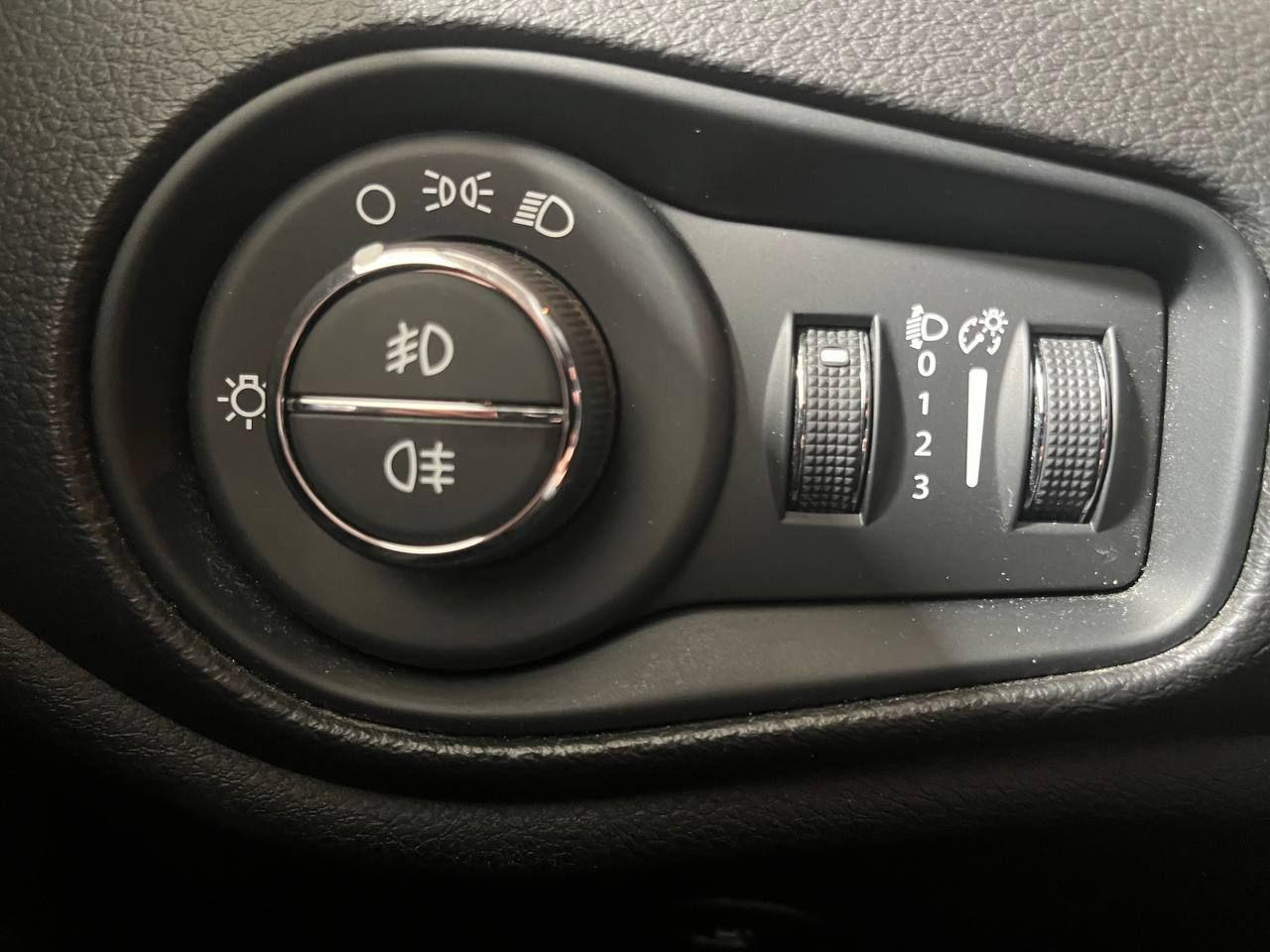 JEEP Renegade 1.3 T4 190CV PHEV 4xe AT6 Limited - 27