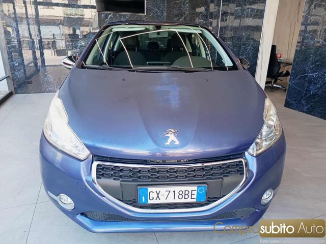PEUGEOT 208 Blue pastel