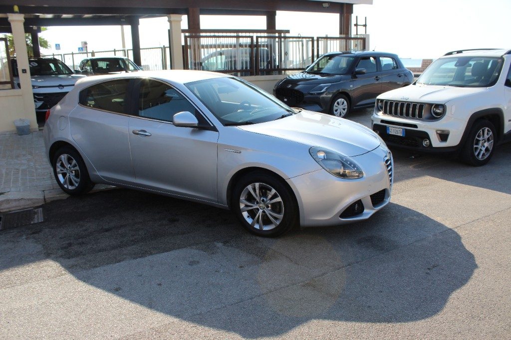 ALFA ROMEO Giulietta 1.6 JTDm-2 105 CV Exclusive