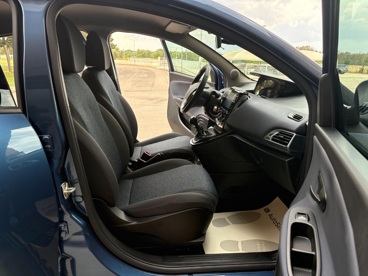 LANCIA Ypsilon 1.0 FireFly 5 porte S&S Hybrid Gold 5 posti. - 9