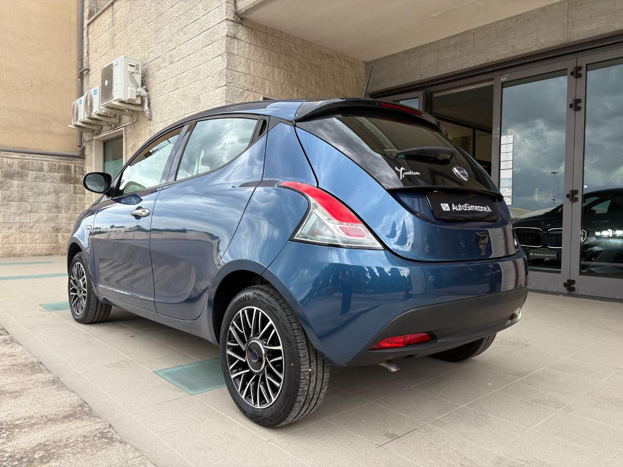 LANCIA Ypsilon 1.0 FireFly 5 porte S&S Hybrid Gold 5 posti. - 7