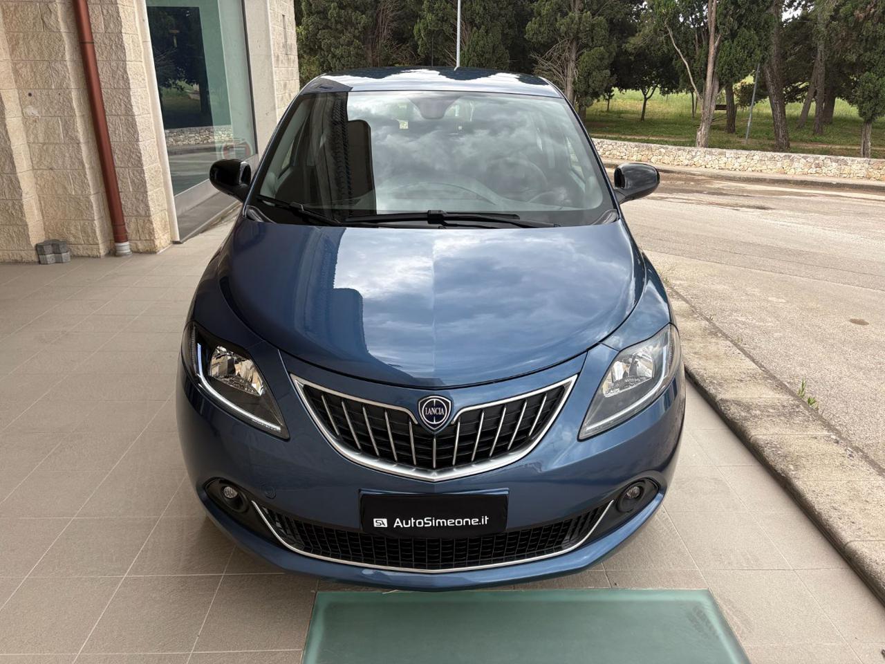 LANCIA Ypsilon 1.0 FireFly 5 porte S&S Hybrid Gold 5 posti. - 2