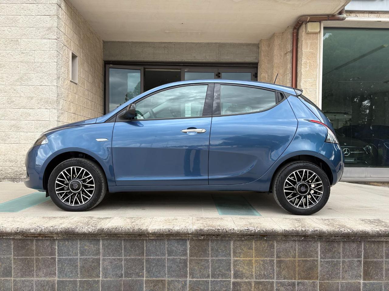LANCIA Ypsilon 1.0 FireFly 5 porte S&S Hybrid Gold 5 posti. - 8