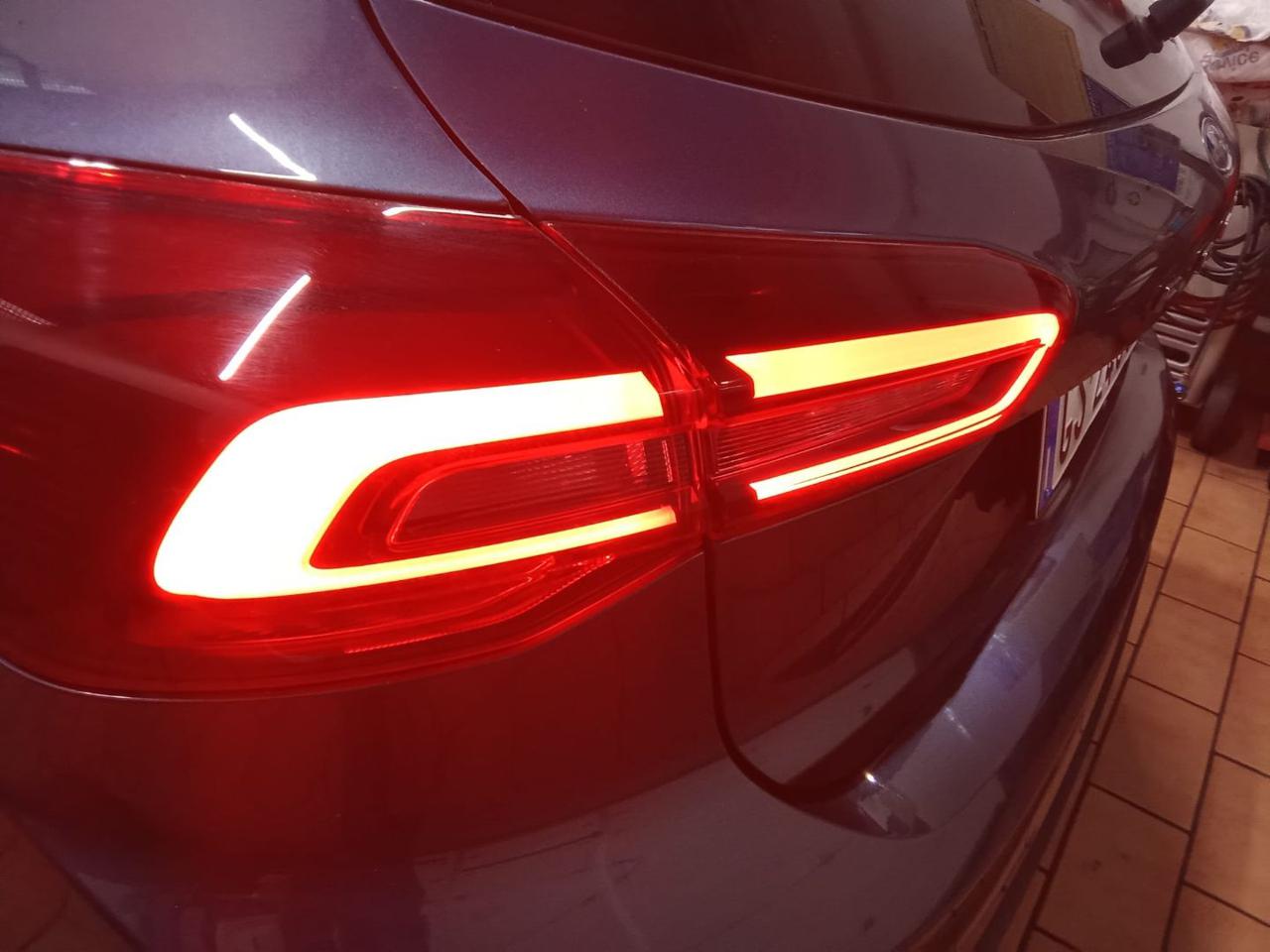 FORD Focus 1.0 EcoBoost Hybrid 125 CV 5p. ST-Line 5 ANNI GAR. - 7