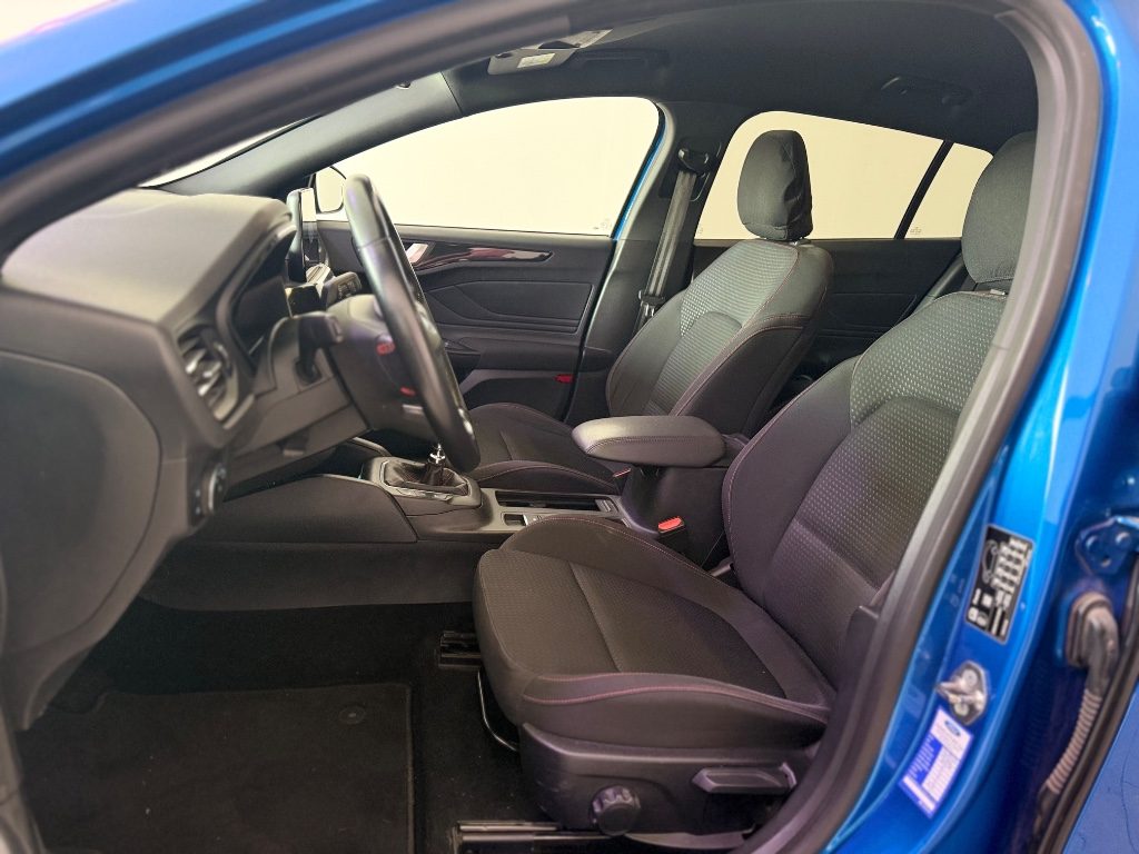 FORD Focus 1.0 EcoBoost 125 CV SW ST-Line - 5