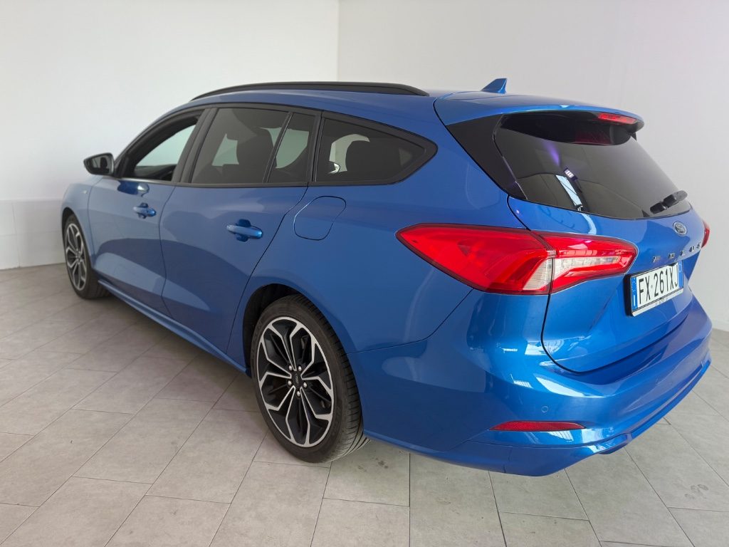 FORD Focus 1.0 EcoBoost 125 CV SW ST-Line - 10