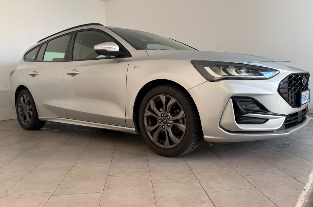 FORD Focus 1.0 EcoBoost Hybrid 155 CV Powershift SW ST-Line X - 2