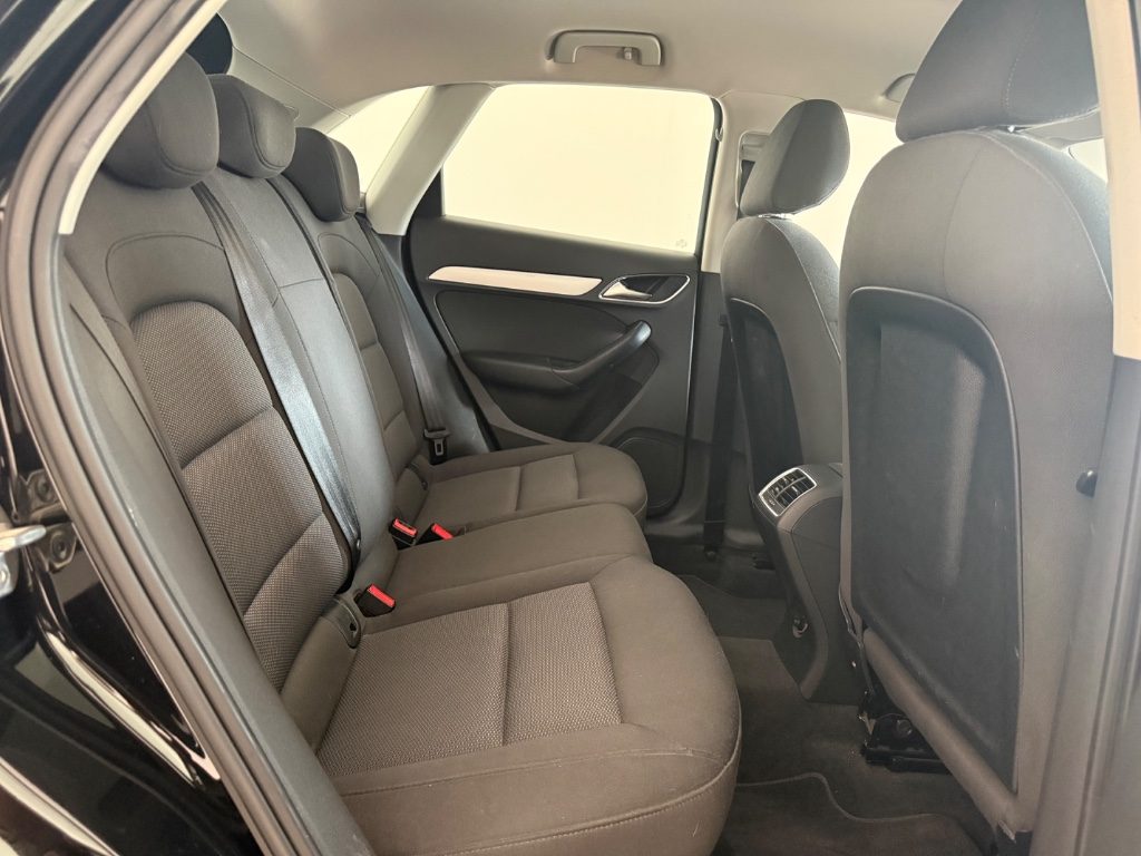 AUDI Q3 2.0 TDI 150 CV quattro S tronic - 5