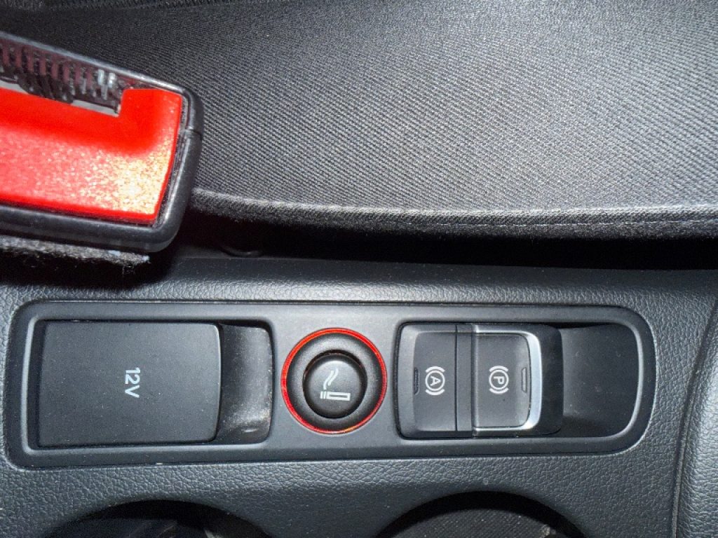 AUDI Q3 2.0 TDI 150 CV quattro S tronic - 20