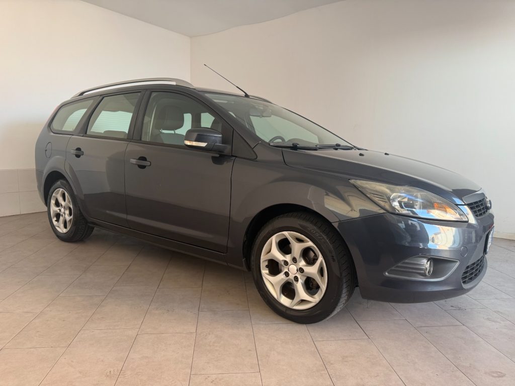 FORD Focus 1.6 (115CV) SW Bz.- GPL Ikon - 3