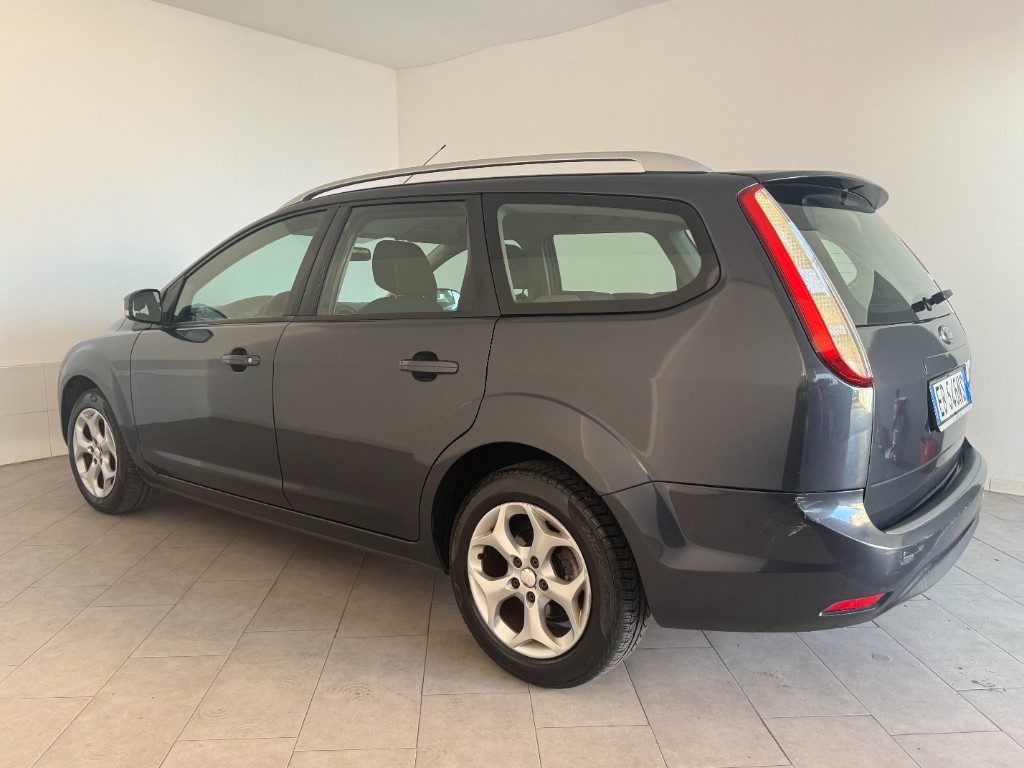 FORD Focus 1.6 (115CV) SW Bz.- GPL Ikon - 5