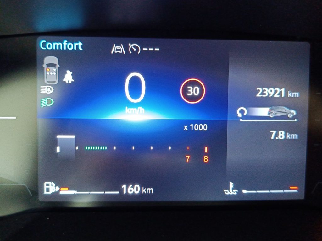 RENAULT Captur TCe 90 CV Techno - 15