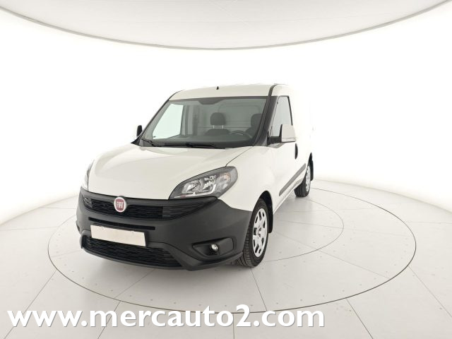 FIAT Doblo Bianco pastello