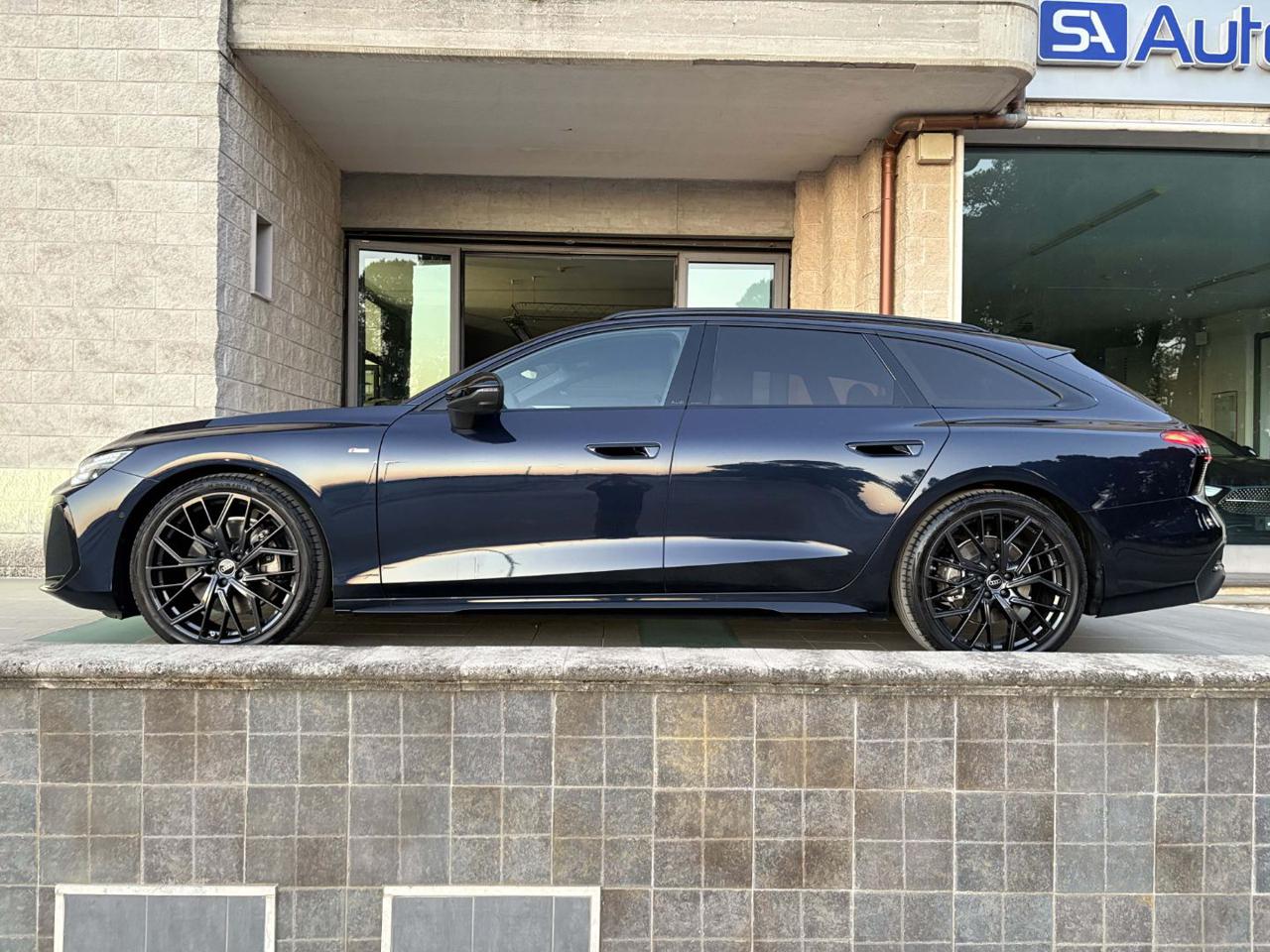 AUDI A6 Avant TDI 150 kW S tronic quattro S line edition one. - 8