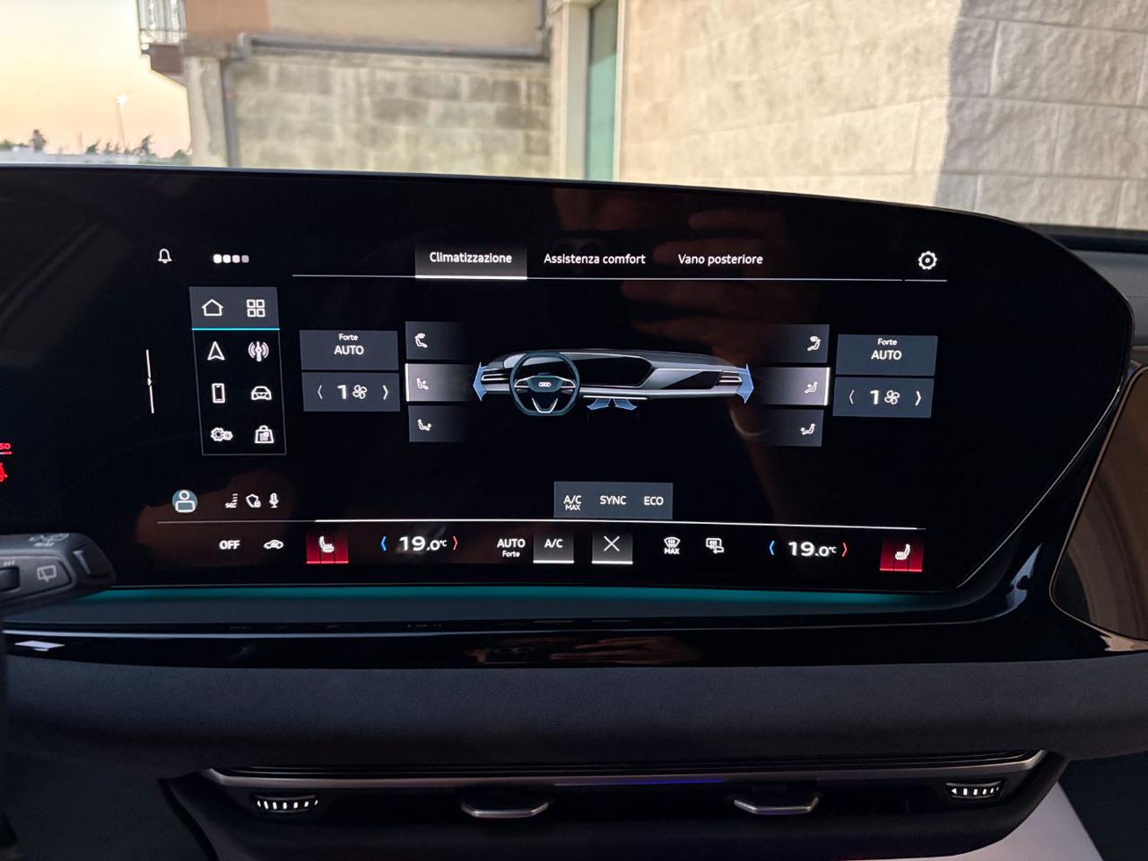 AUDI A6 Avant TDI 150 kW S tronic quattro S line edition one. - 23