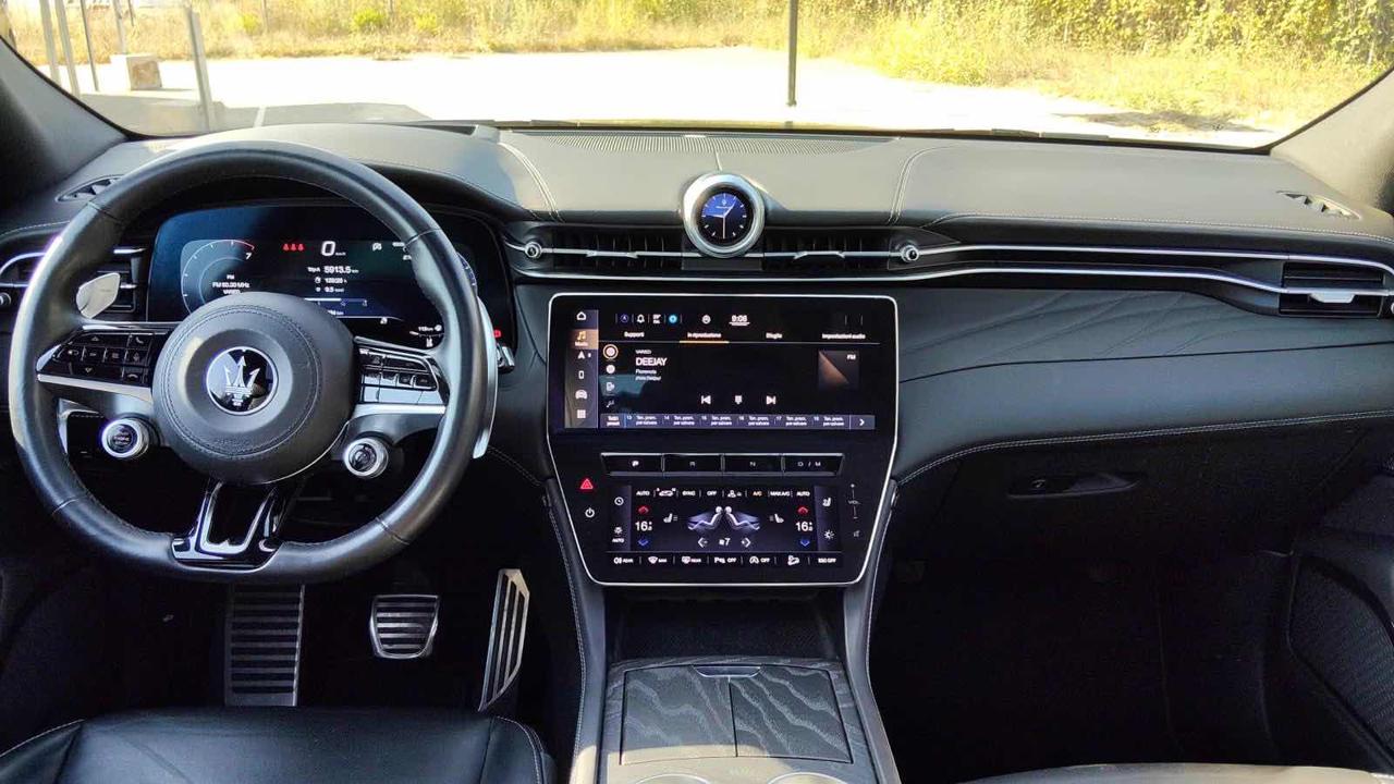MASERATI Grecale MHEV 300 CV AWD GT Tetto Apribile Full Opt - 6